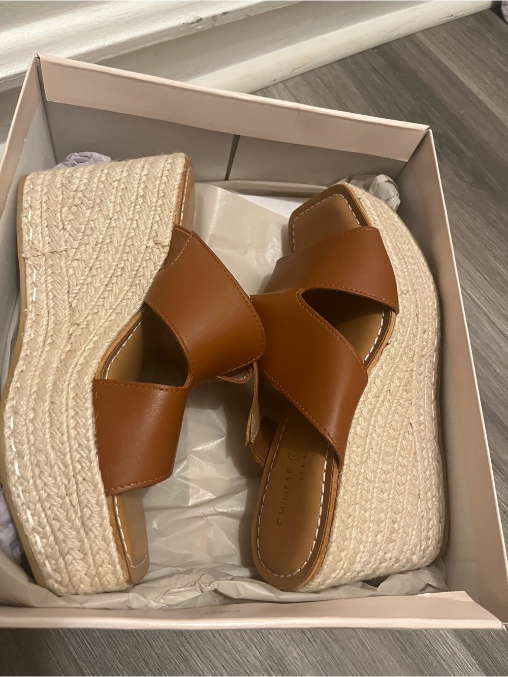 Chinese Laundry Next Door wedge sandal
Espadrille Sli- Brown